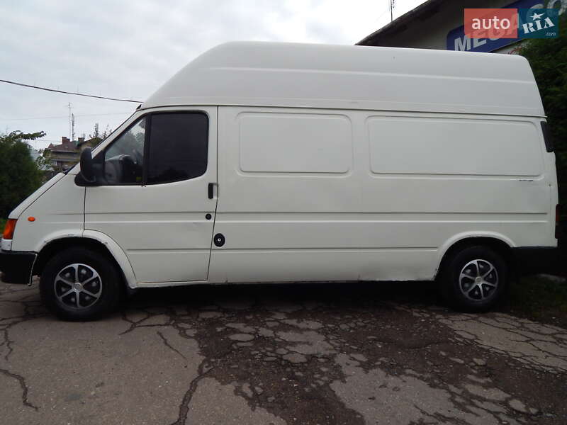 Вантажний фургон Ford Transit 1998 в Трускавці