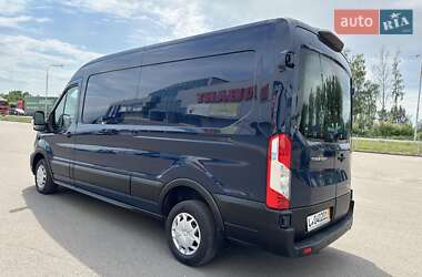 Грузовой фургон Ford Transit 2019 в 