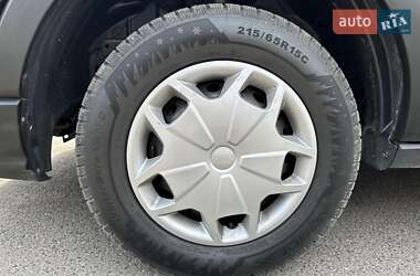 Грузовой фургон Ford Transit 2019 в 