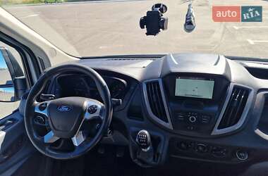 Грузовой фургон Ford Transit 2017 в 