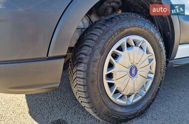 Грузовой фургон Ford Transit 2017 в 