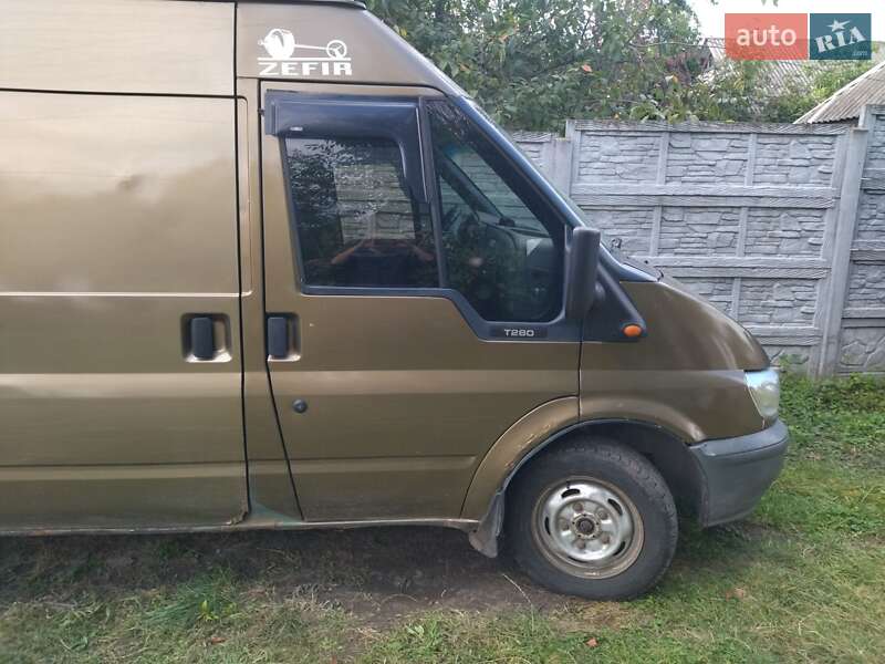 Грузовой фургон Ford Transit 2001 в Киеве