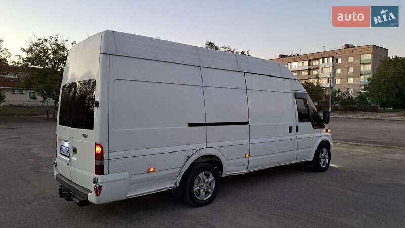 Грузовой фургон Ford Transit 2002 в Бобринце