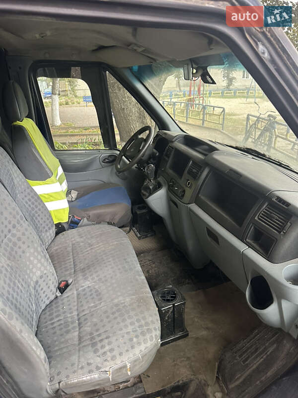 Грузовой фургон Ford Transit 2008 в Костополе фото 3 Грузовой фургон Ford Transit 2008 в Костополе
