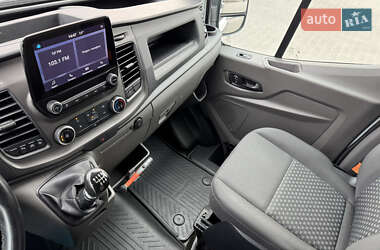 Вантажний фургон Ford Transit 2021 в 