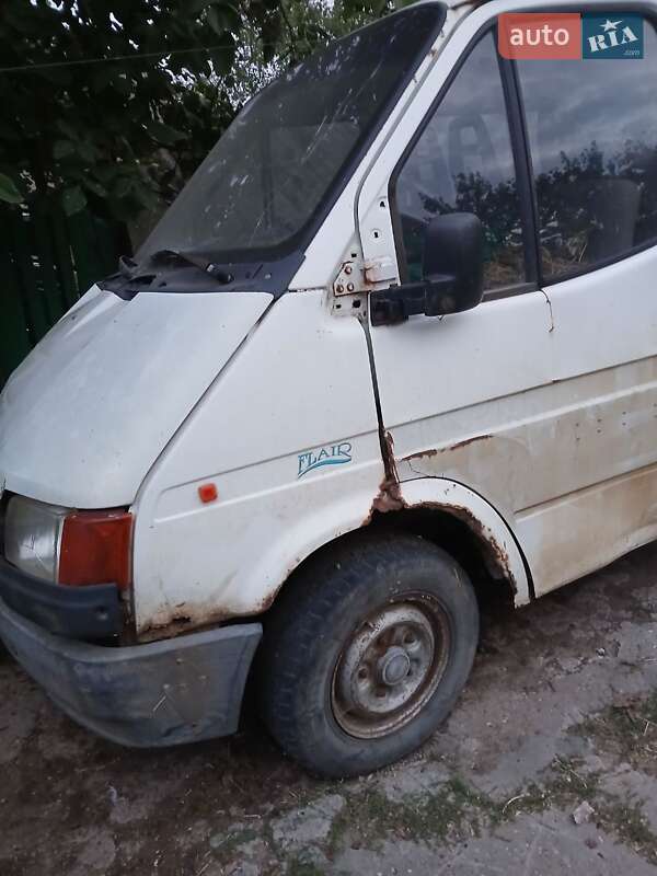 Микроавтобус Ford Transit 1991 в Сарате