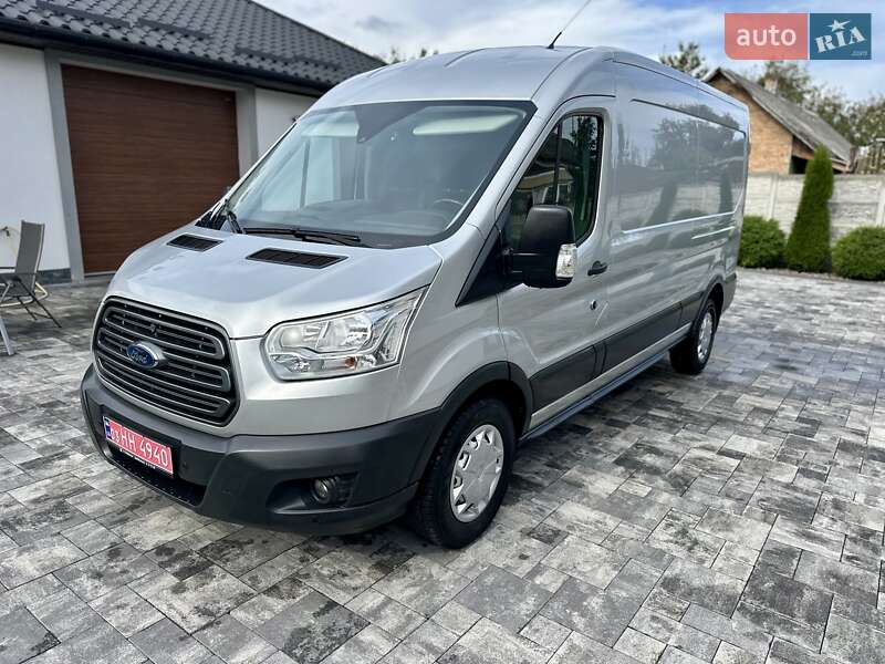 Вантажний фургон Ford Transit 2019 в Дубні