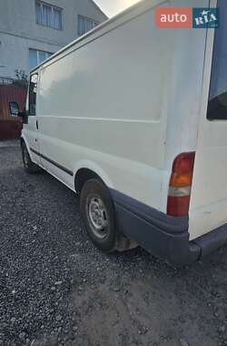 Грузовой фургон Ford Transit 2005 в 