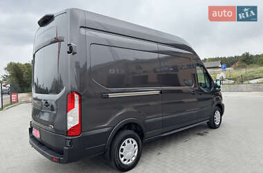 Грузовой фургон Ford Transit 2022 в 