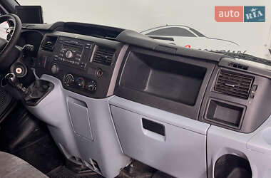Грузовой фургон Ford Transit 2012 в 