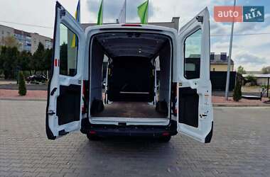 Грузовой фургон Ford Transit 2017 в 