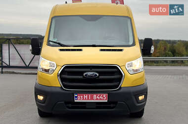 Вантажний фургон Ford Transit 2021 в 