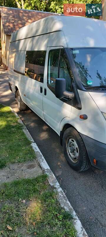 Грузопассажирский фургон Ford Transit 2011 в Полтаве фото 9 Грузопассажирский фургон Ford Transit 2011 в Полтаве