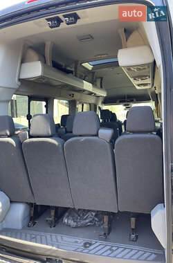 Мікроавтобус Ford Transit 2017 в 