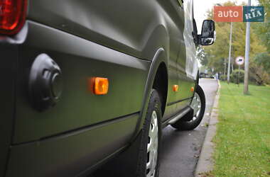 Вантажний фургон Ford Transit 2020 в 