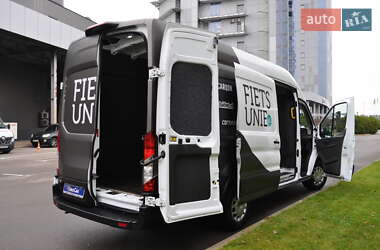 Вантажний фургон Ford Transit 2020 в 