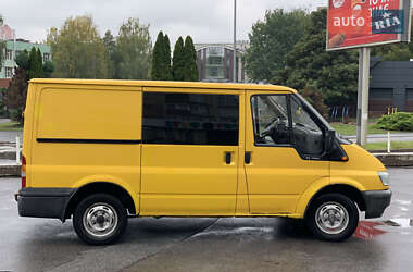 Вантажний фургон Ford Transit 2005 в 