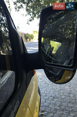 Мікроавтобус вантажний (до 3,5т) Ford Transit 2005 в 
