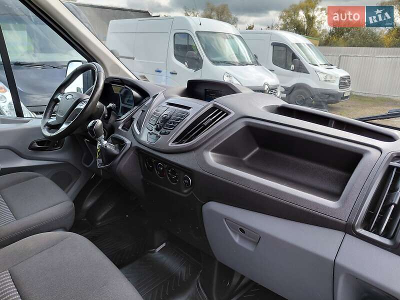 Вантажний фургон Ford Transit 2019 в Івано-Франківську