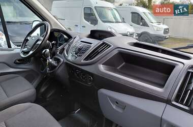 Грузовой фургон Ford Transit 2019 в 