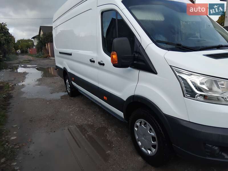 Вантажний фургон Ford Transit 2018 в Боярці
