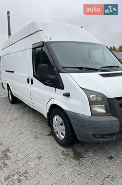Грузовой фургон Ford Transit 2006 в 