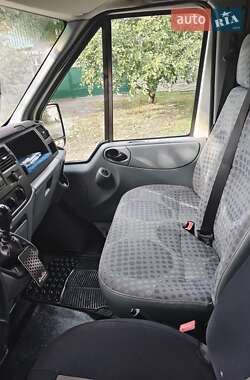 Вантажний фургон Ford Transit 2011 в 