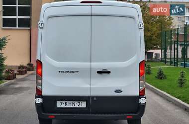 Вантажний фургон Ford Transit 2017 в 