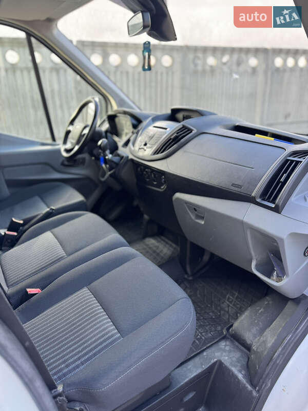 Грузовой фургон Ford Transit 2018 в Киеве