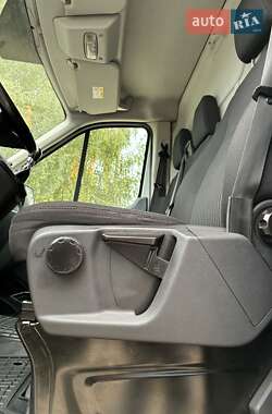 Микроавтобус грузовой (до 3,5т) Ford Transit 2016 в  фото 12 Микроавтобус грузовой (до 3,5т) Ford Transit 2016 в