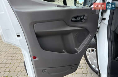 Шасі Ford Transit 2023 в  фото 5 Шасі Ford Transit 2023 в