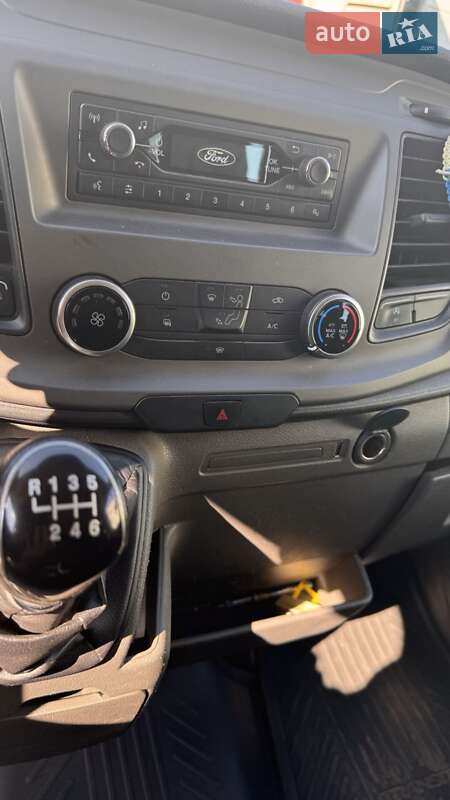 Микроавтобус Ford Transit 2019 в Киеве фото 12 Микроавтобус Ford Transit 2019 в Киеве