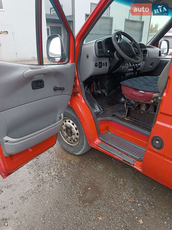 Грузопассажирский фургон Ford Transit 1999 в Львове