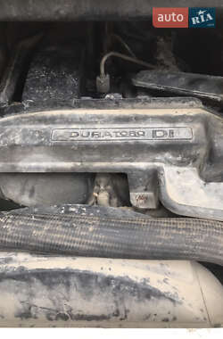 Вантажний фургон Ford Transit 2003 в 