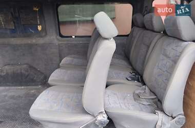 Вантажний фургон Ford Transit 2005 в  фото 2 Вантажний фургон Ford Transit 2005 в
