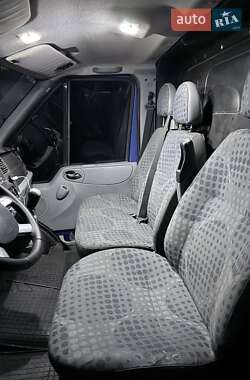 Вантажний фургон Ford Transit 2007 в 