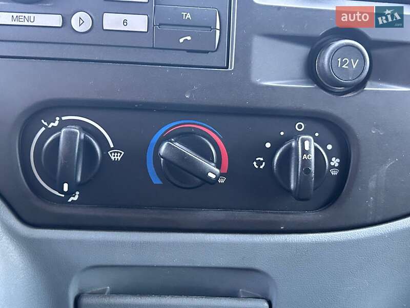 Грузовой фургон Ford Transit 2011 в Одессе