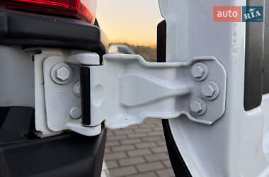 Грузовой фургон Ford Transit 2021 в 