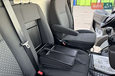 Грузовой фургон Ford Transit 2021 в 
