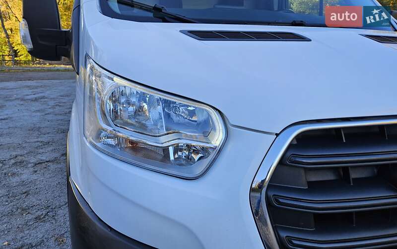 Грузовой фургон Ford Transit 2021 в Бережанах