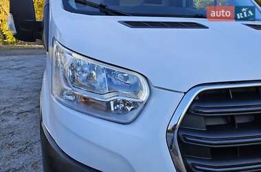 Вантажний фургон Ford Transit 2021 в 