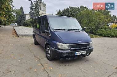 Грузопассажирский фургон Ford Transit 2002 в Киеве
