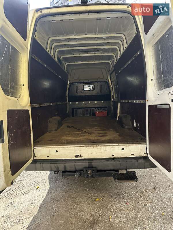 Вантажний фургон Ford Transit 2012 в Кам'янському