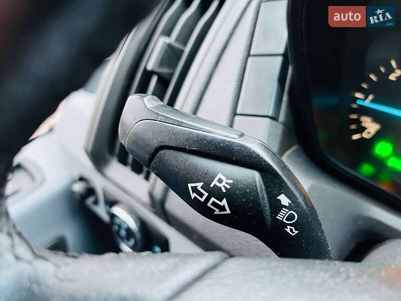 Борт Ford Transit 2015 в Кам'янському