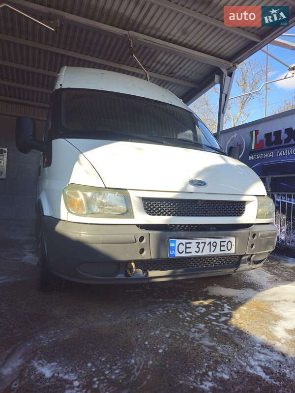 Грузовой фургон Ford Transit 2004 в Новоднестровске