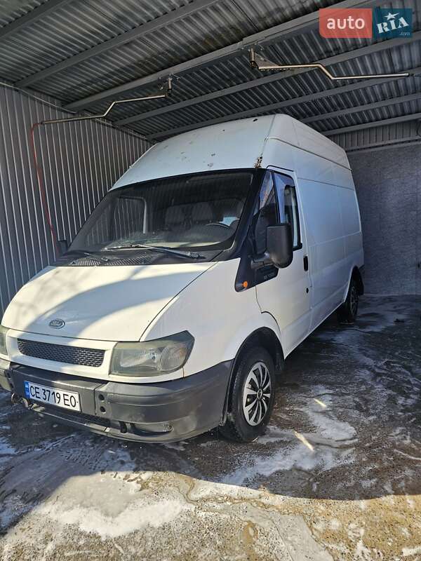 Грузовой фургон Ford Transit 2004 в Новоднестровске