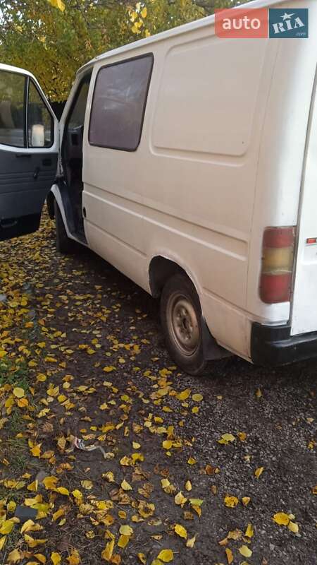 Мінівен Ford Transit 1989 в Кам'янському
