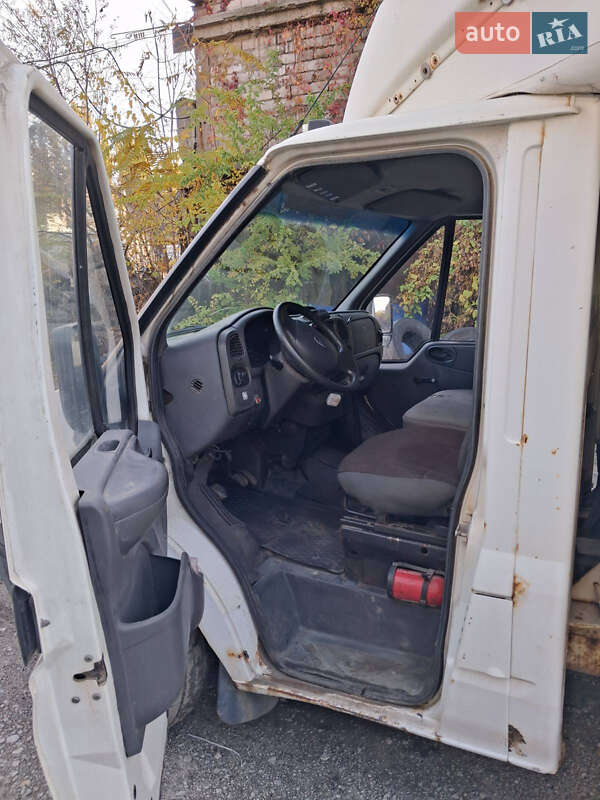 Рефрижератор Ford Transit 2004 в Дніпрі