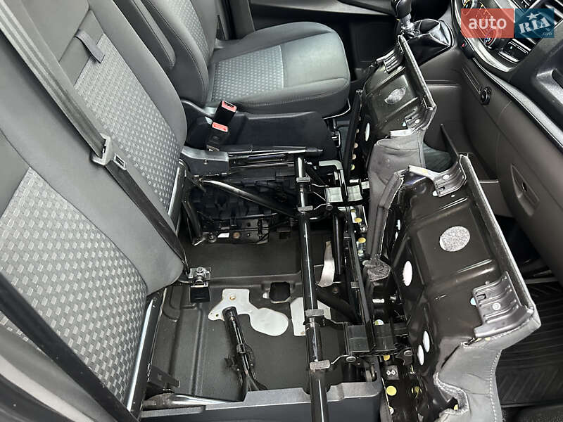 Грузовой фургон Ford Transit 2020 в Ровно