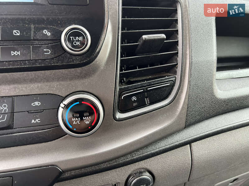 Грузовой фургон Ford Transit 2020 в Киеве